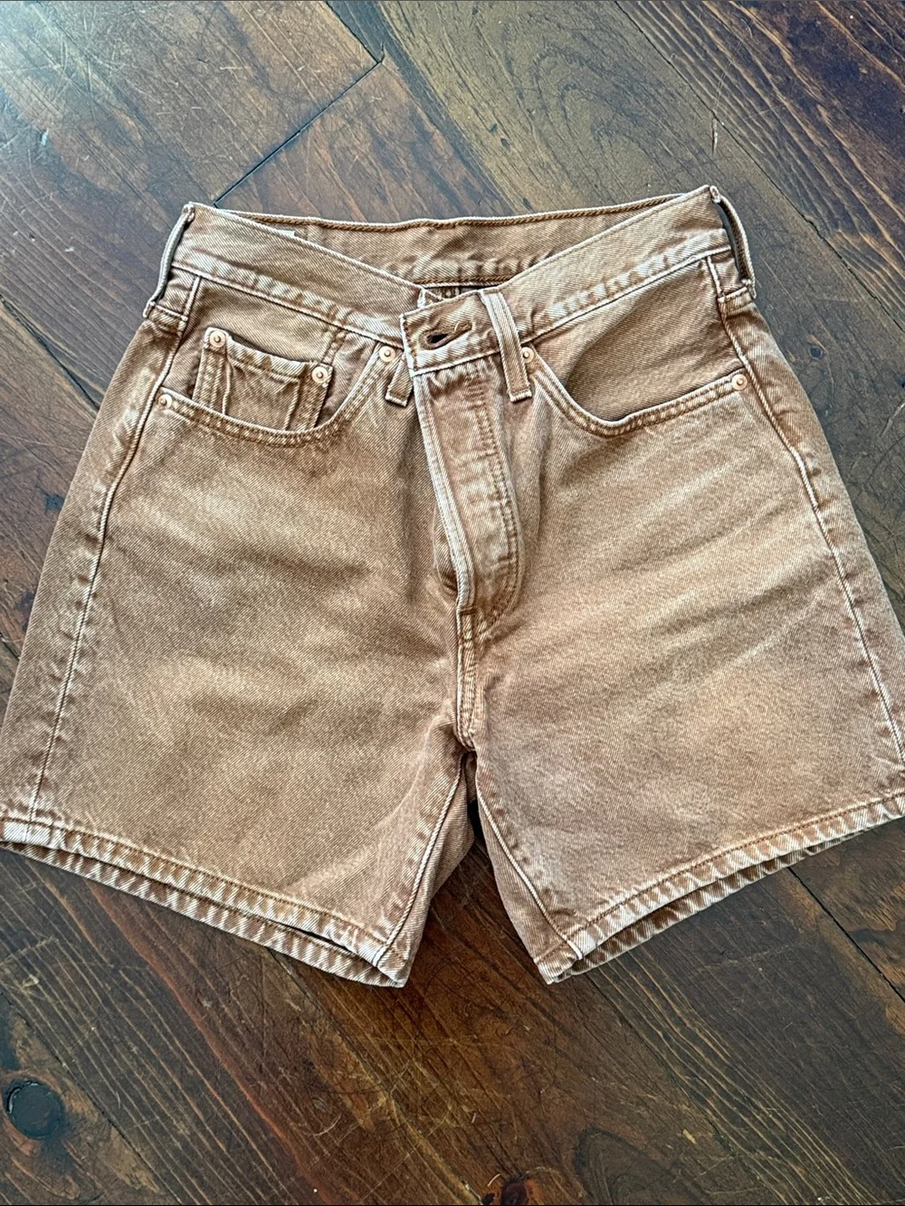 High-Rise Women's Denim Shorts in Washed Brown